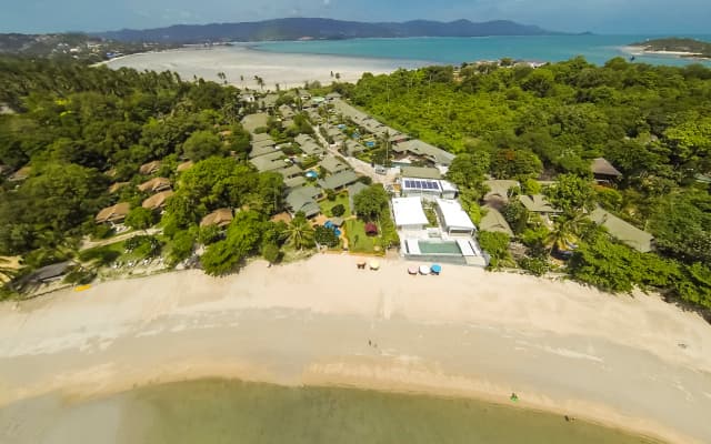 Idyllic Samui Oceanfront Resort and Villas - photo 5