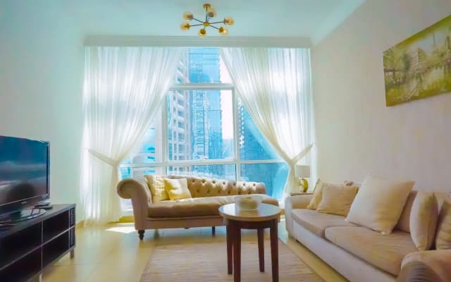 Premium 1 BR with Partial Dubai Marina View - photo 2