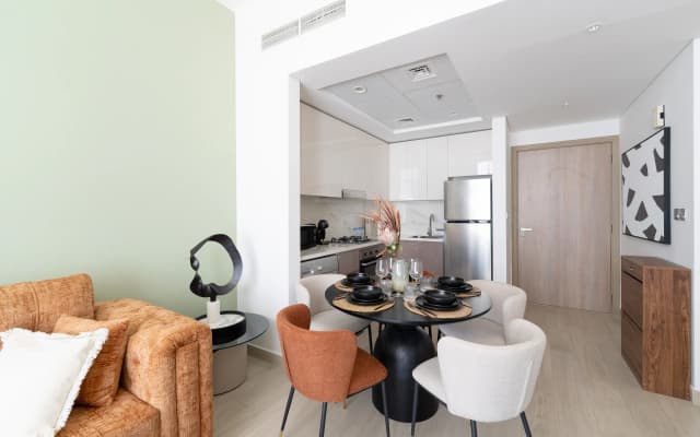 A New Designer in Meydan | Azizi Riviera Apartments - photo 3
