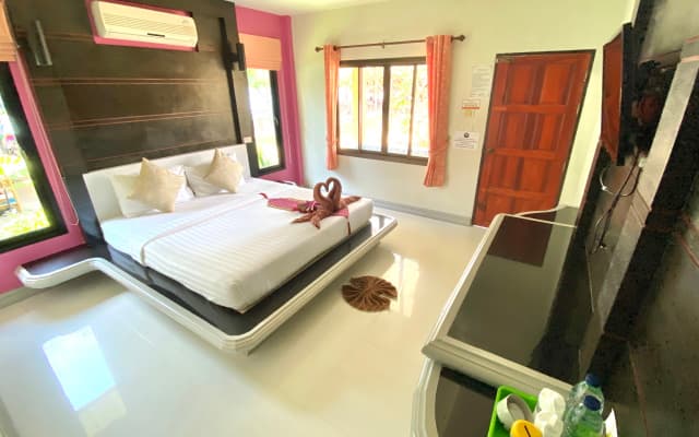 Lanta Emerald Bungalow - photo 5