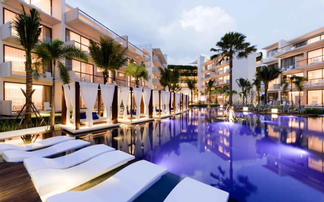 Dream Phuket Hotel and Spa - photo 3