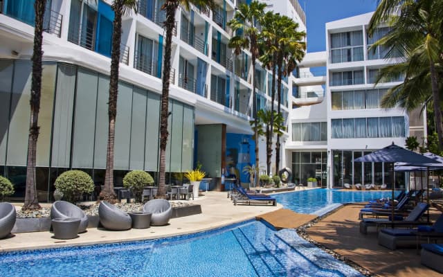 Hotel Baraquda Heeton Pattaya by Compass Hospitality - photo 3