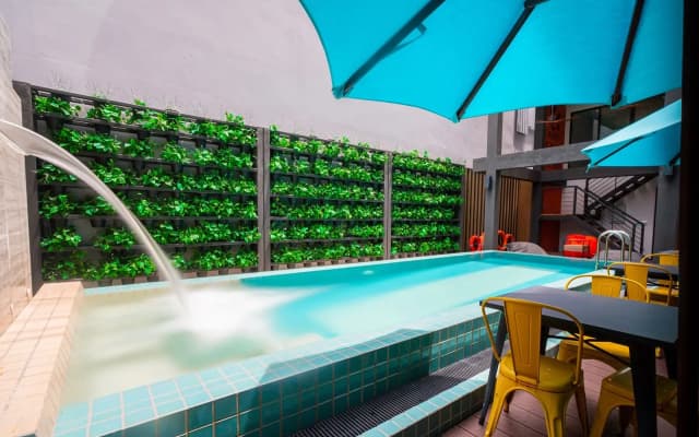 Hotel Recenta Style Phuket Town - photo 4