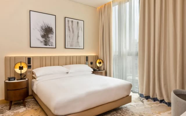 Embassy Suites by Hilton Doha Old Town - photo 4
