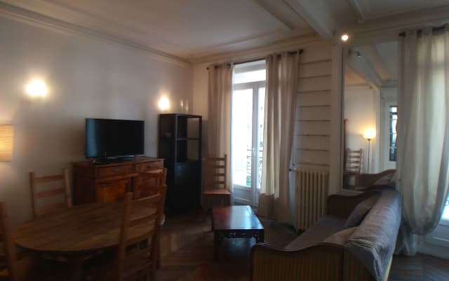 Saint Michel Free Parking Apartments - photo 4