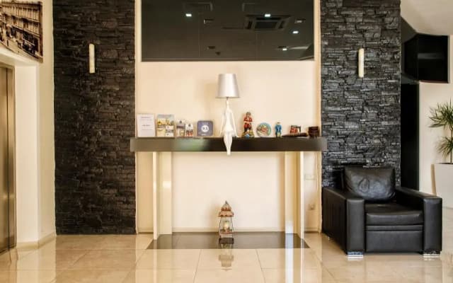 Gureli Hotel - photo 4