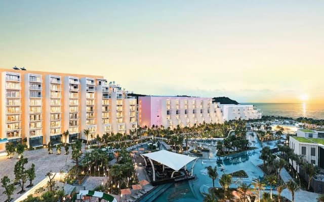 Premier Residences Phu Quoc Emerald Bay Managed by Accor Resort - photo 2