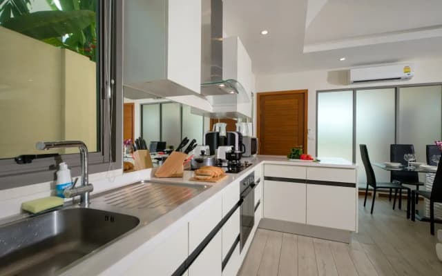 Raja 4BR Private Pool Villa - photo 3