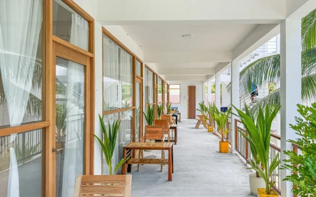 Lagoon Thoddoo Villa - photo 4