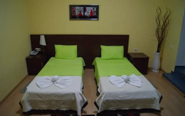 Tbilisi Garden Hotel - photo 3