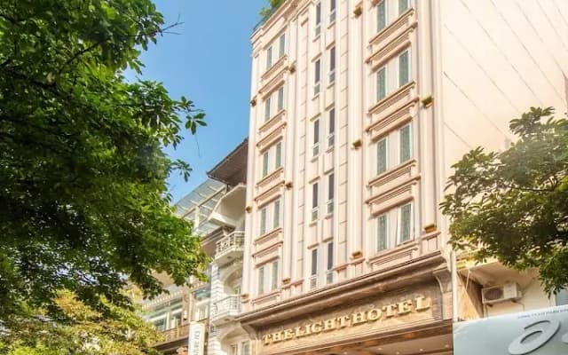Champton Hanoi Hotel - photo 2