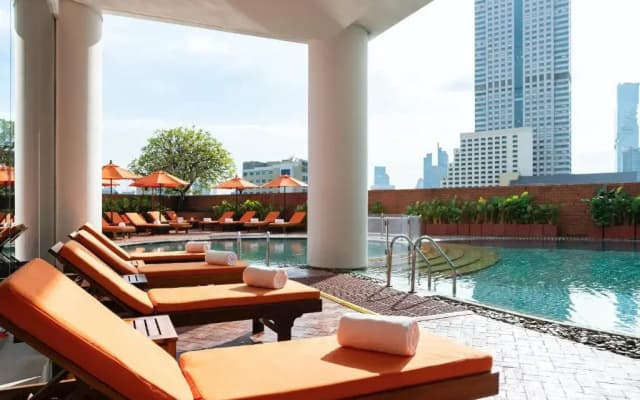Tower Club at lebua Hotel - photo 3