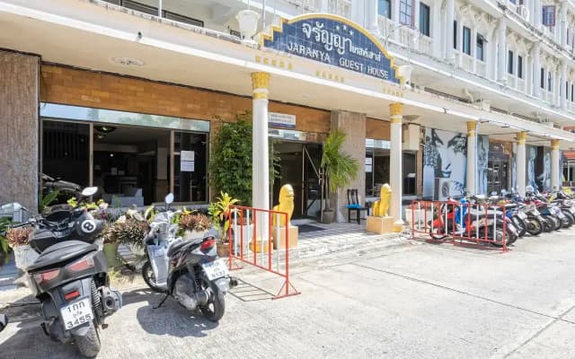 Jaranya Hotel - photo 3