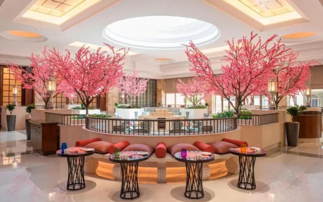 Sheraton Oman Hotel - photo 3