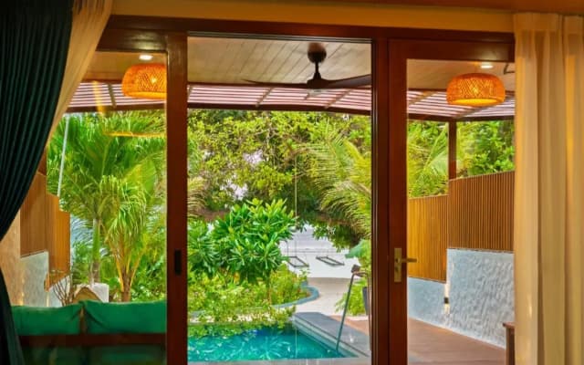 Island Luxury Retreat Maalhos Hotel - photo 5