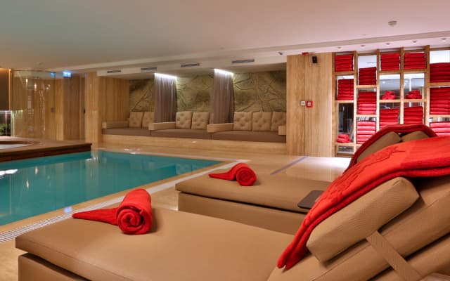 Dosso Dossi Hotels Downtown - photo 3