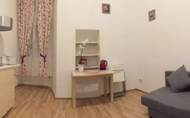 Provance Charm And Comfortable Apartments - photo 4