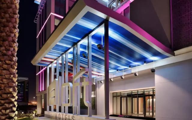 Hotel Aloft Muscat Hotel - photo 5