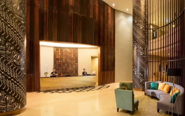 Nemuru Grand Bellevue Radio Dalam - photo 2