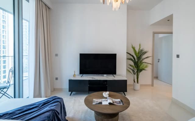 Beach Isle Tower 1 Spalnya Apartments - photo 3