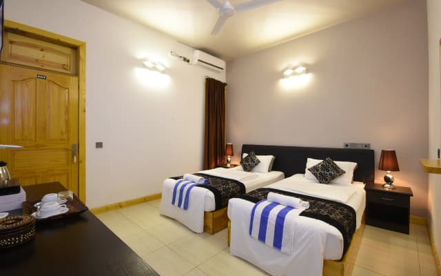 Beach Residence Guest House - photo 4