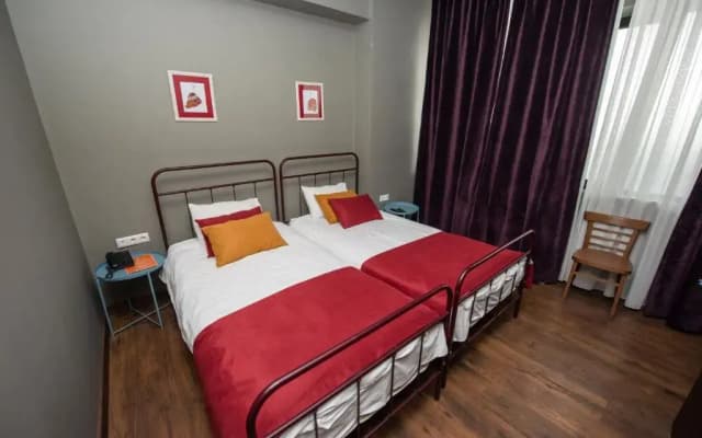L M Club Hotel - photo 5