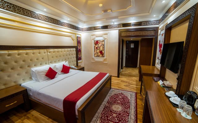 Ras Al Khaimah Hotel - photo 4