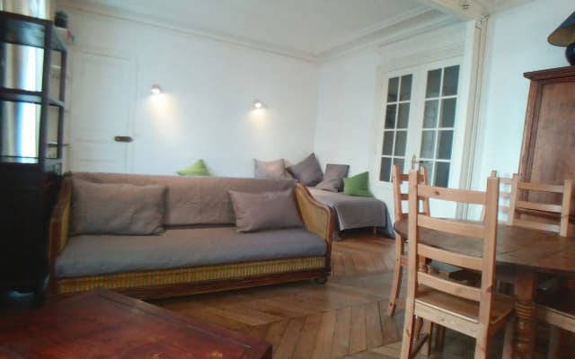 Saint Michel Free Parking Apartments - photo 2