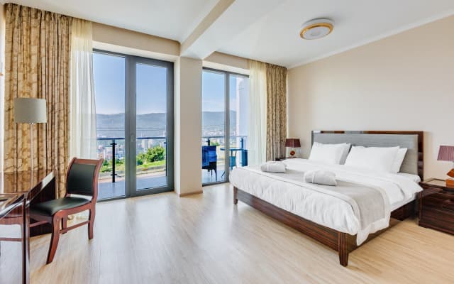 Lisi Hills Hotel - photo 2