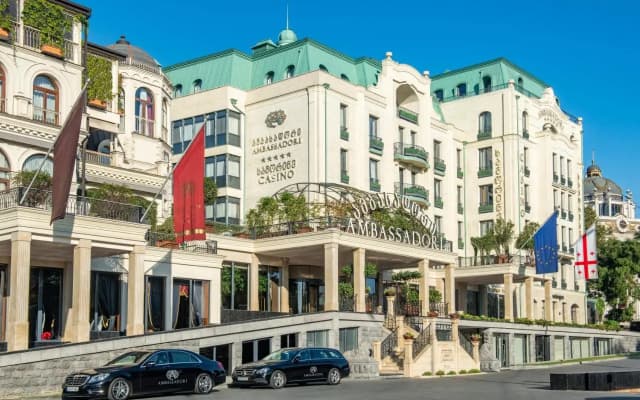 Ambassadori Hotel Tbilisi - photo 3