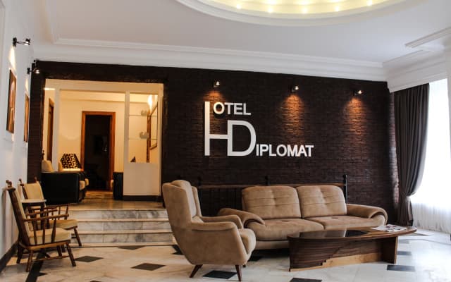 Diplomat Hotel - photo 5