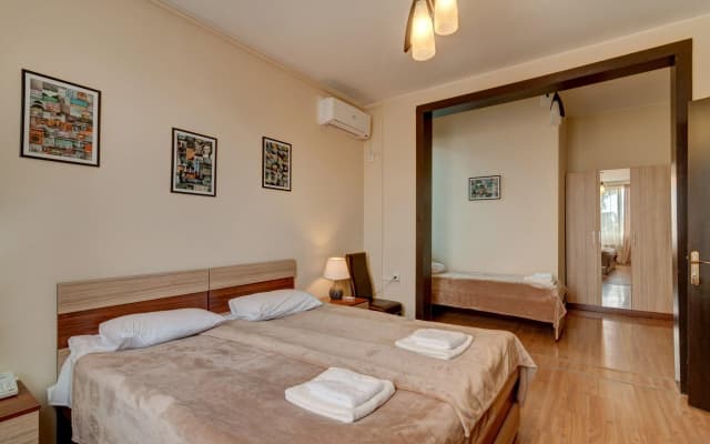 Liva Hotel - photo 2