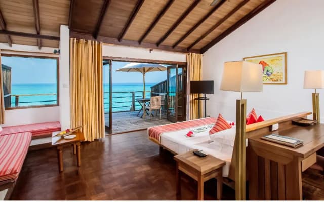 NH Collection Maldives Reethi Resort - photo 4