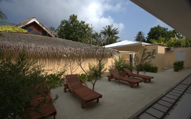 Scuba Inn Guest House - photo 5