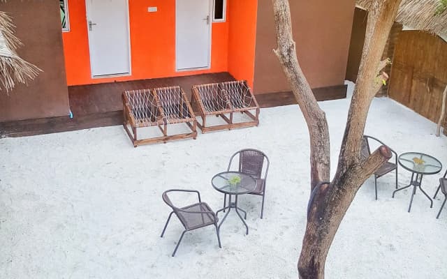 Amvoj Maldives Thulusdhoo Guest House - photo 2
