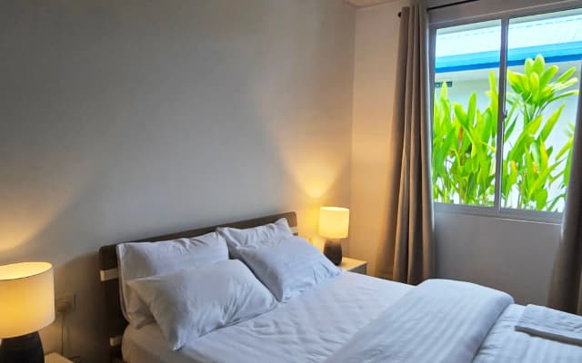 The Happiness Sun Suites Guest House - photo 3