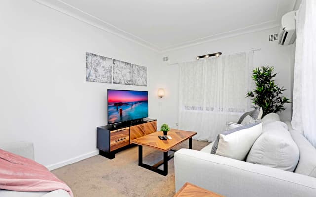 Private Beach House in Bondi Apartments - photo 4