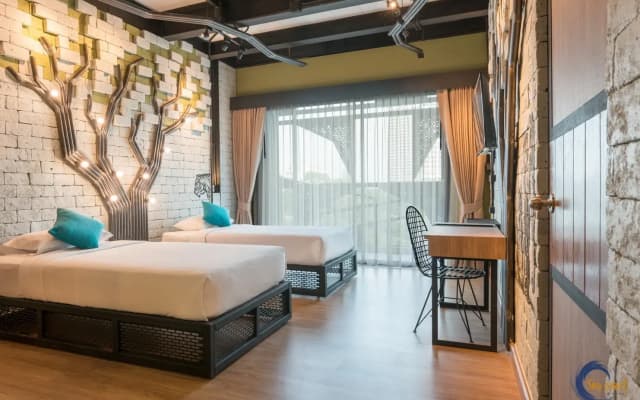 Sea Crest by Jomtien Hotel - photo 2