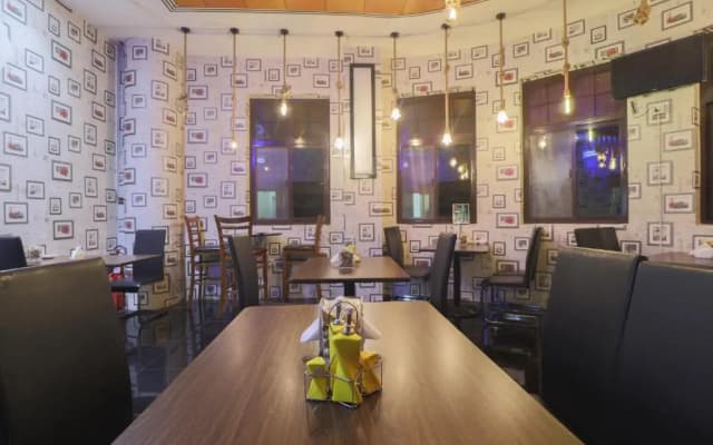 Eureka Hotel Dubai - photo 5