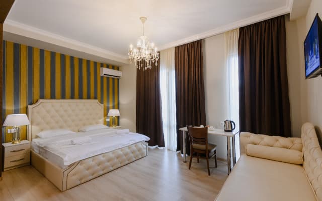 Hotel Collection By Umbrella - photo 3