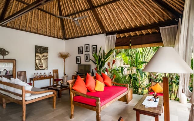 Tibu Indah Villa - photo 5