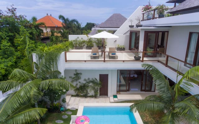 Trendy Villa with Private Pool - photo 3