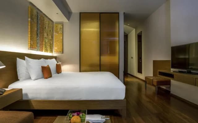 Pullman Bangkok King Power Hotel - photo 4