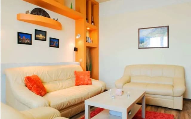 Orangehomes Apt Erkel Street Apartments - photo 4