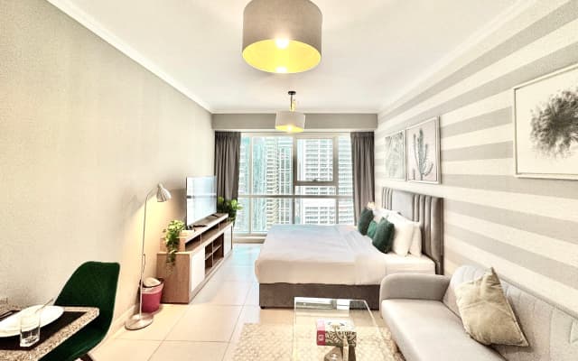 Cosmos Living Stylish Studio Near Dubai Marina Apartments - photo 2