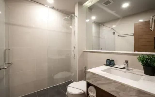 Hotel Manhattan Sukhumvit Bangkok - photo 4
