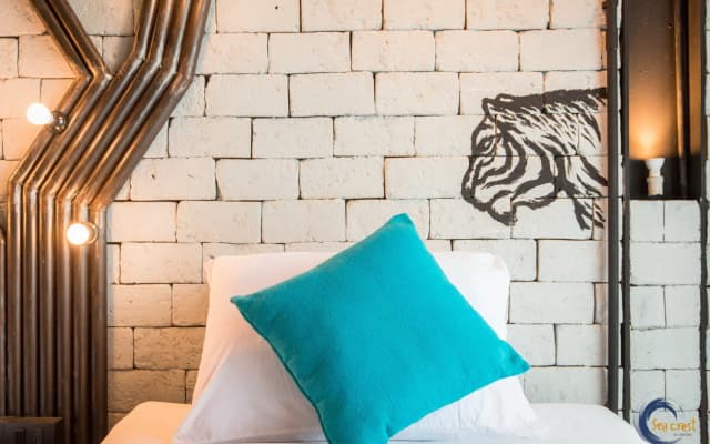 Sea Crest by Jomtien Hotel - photo 5