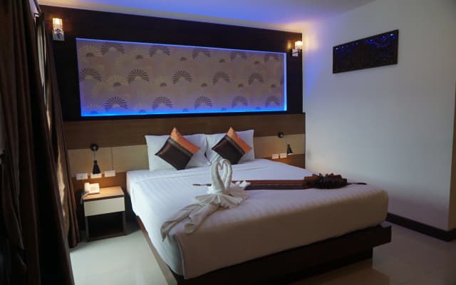 Patong Mansion Hotel - photo 2