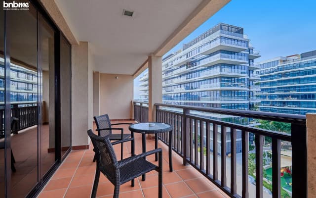 Bnbmehomes Palm Retreat Mesmerizing Sea Views-404 Apartments - photo 5