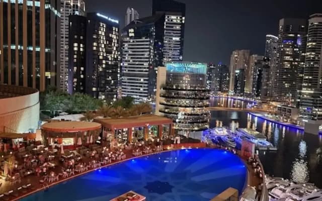 JW Marriott Marina - Lux Studio Apartments - photo 4